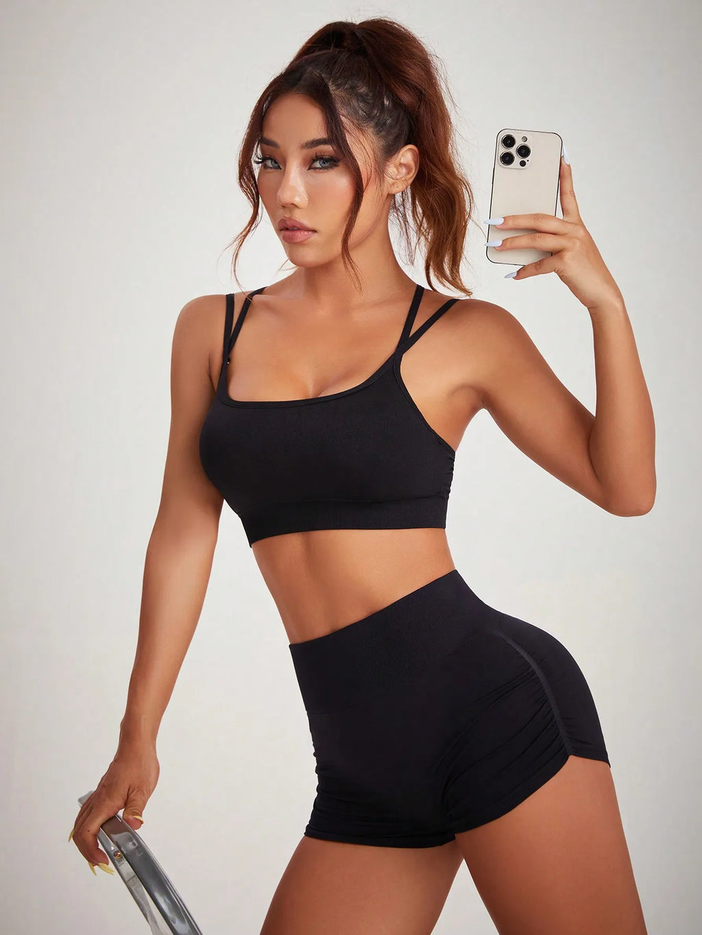 Short Sculptant Push-Up – Effet Galbant Instantané 🔥