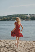 Robe Dos Nu Élégante – L’Essentiel de Vos Vacances