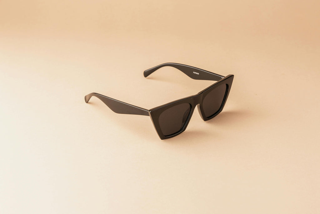 Lunettes Cat Eye – Monture Fine & Style Intemporel